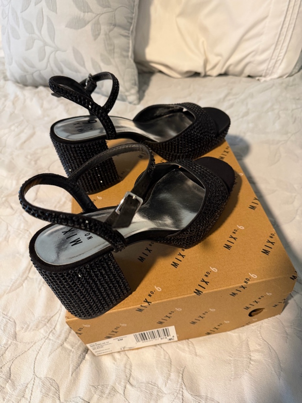 068 Mix No. 6 Black Beaded Platform Block Heel Heels Sz8